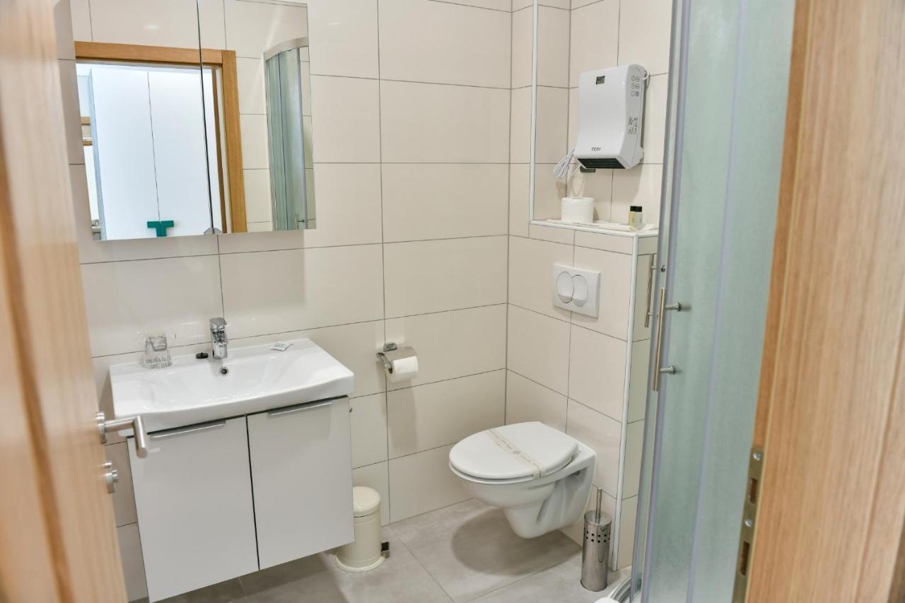 Hostel Green Donji Kraljevoc Екстериор снимка